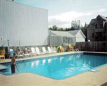 Holiday Villa Resorts At Mont Ste Anne Beaupré Buitenkant foto