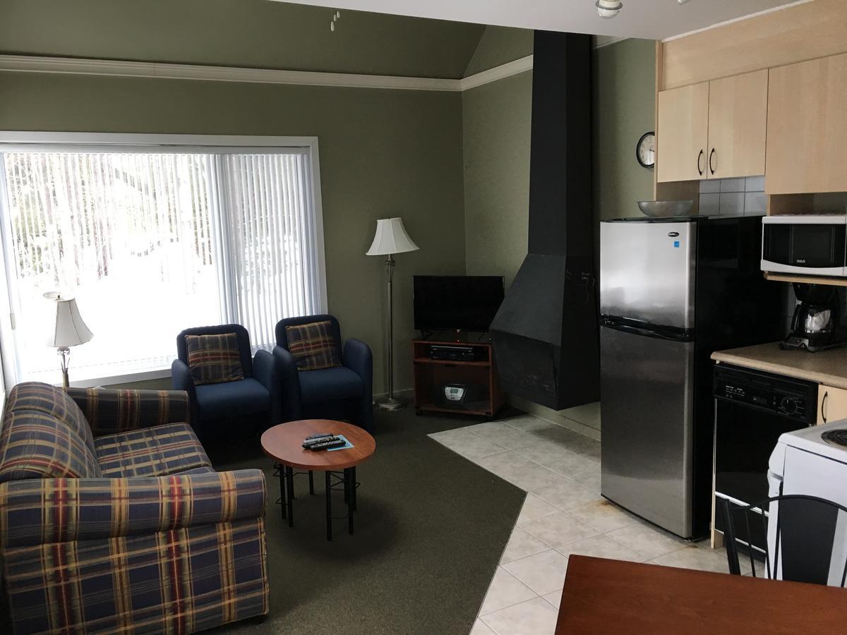 Holiday Villa Resorts At Mont Ste Anne Beaupré Buitenkant foto